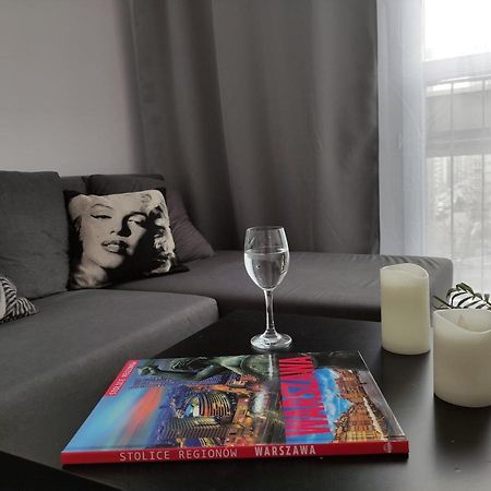 Apartament Rondo Onz Varsó Kültér fotó