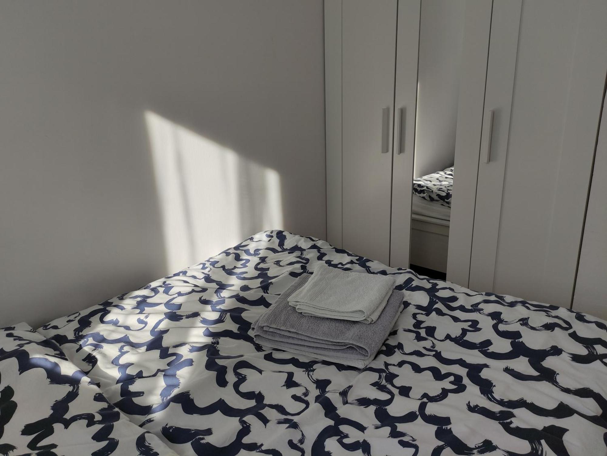 Apartament Rondo Onz Varsó Kültér fotó