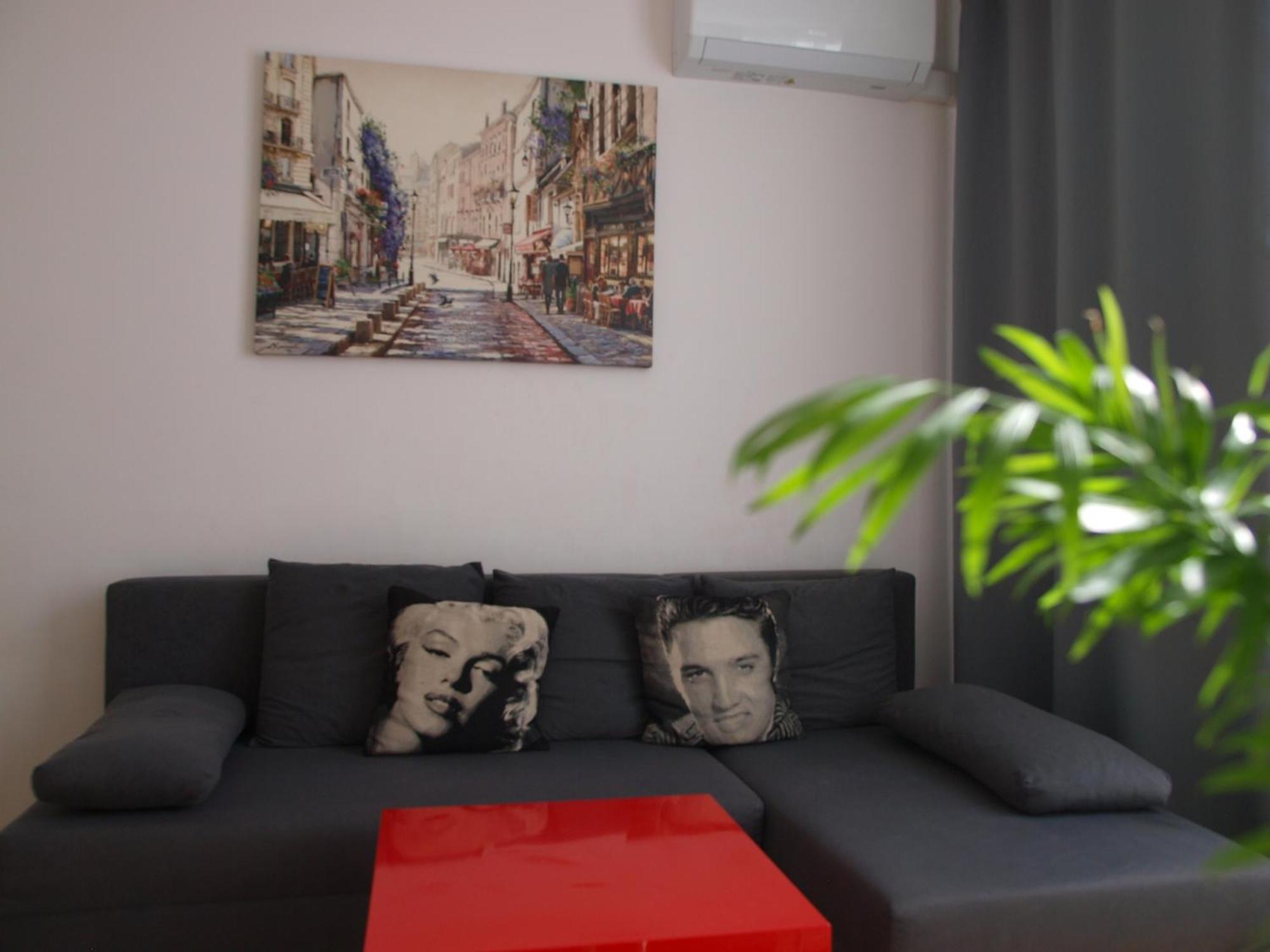 Apartament Rondo Onz Varsó Kültér fotó